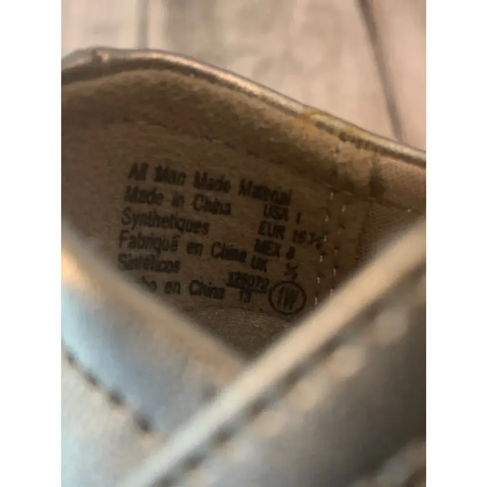 TEENY TOES Girl’s Mary Jane Pewter Shoes / Size: 1W Baby